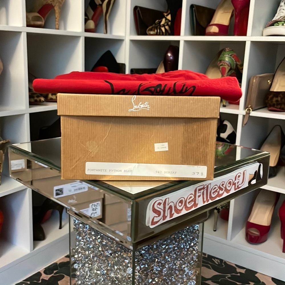 Louboutin Vintage Box & Dust Bag Set